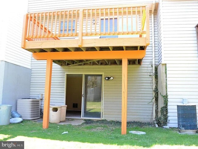 Building Photo - 49 Rocky Brook Ct