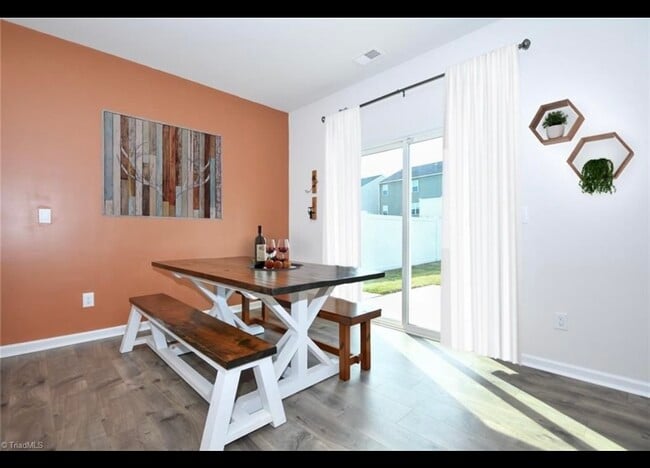 Building Photo - 4716 Reedy Creek Farm Cir