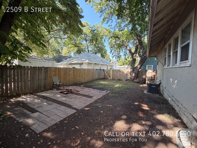 Building Photo - 2509 B St