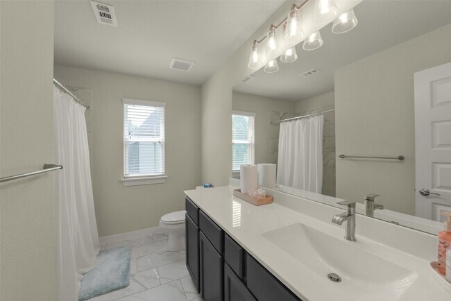 Building Photo - 23610 Iris Field Ct