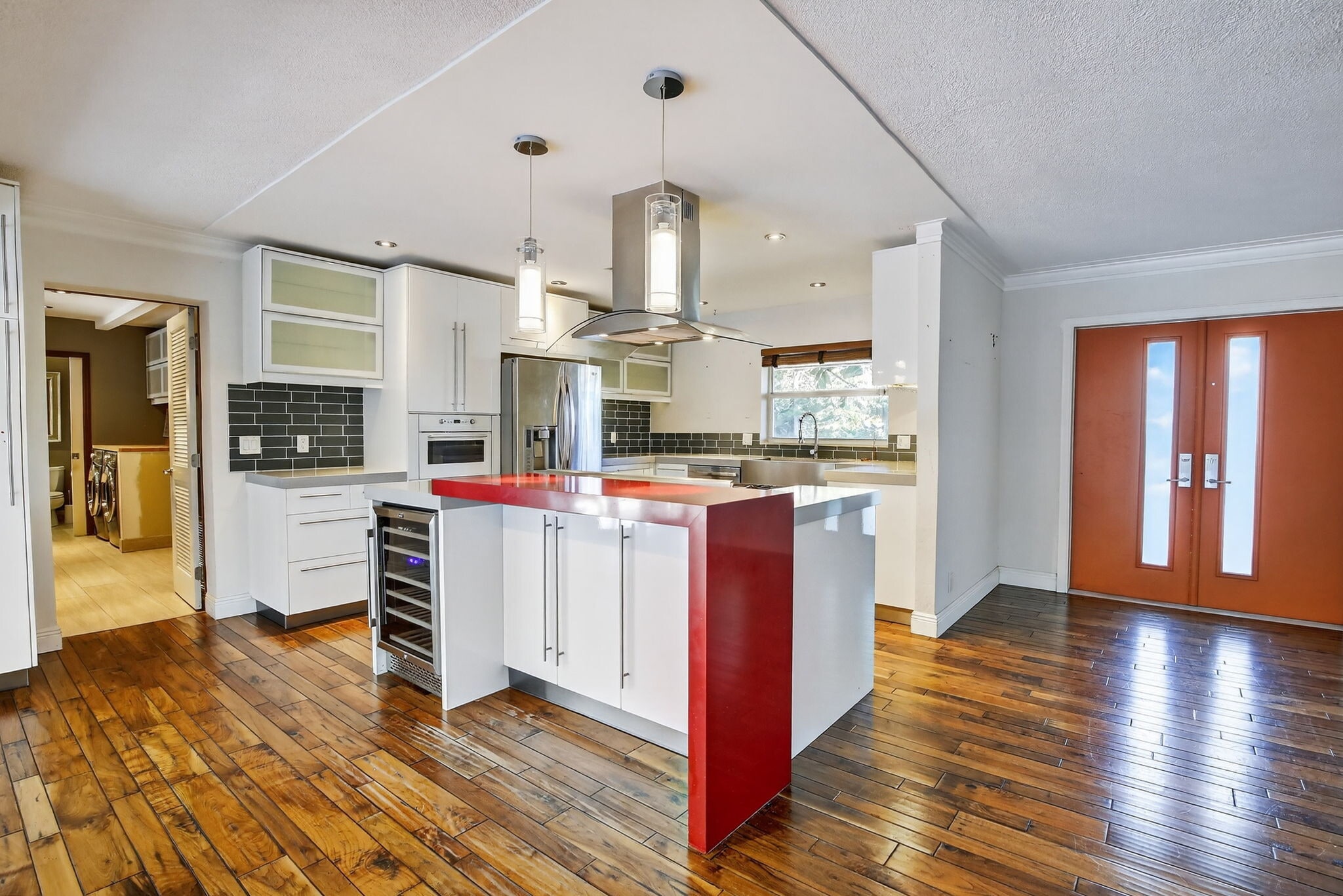 Building Photo - 2740 NE 34th St