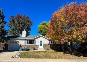 Building Photo - Updated Single-Family Home in Littleton