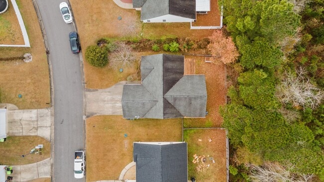 Building Photo - 180 Crooked Run Dr