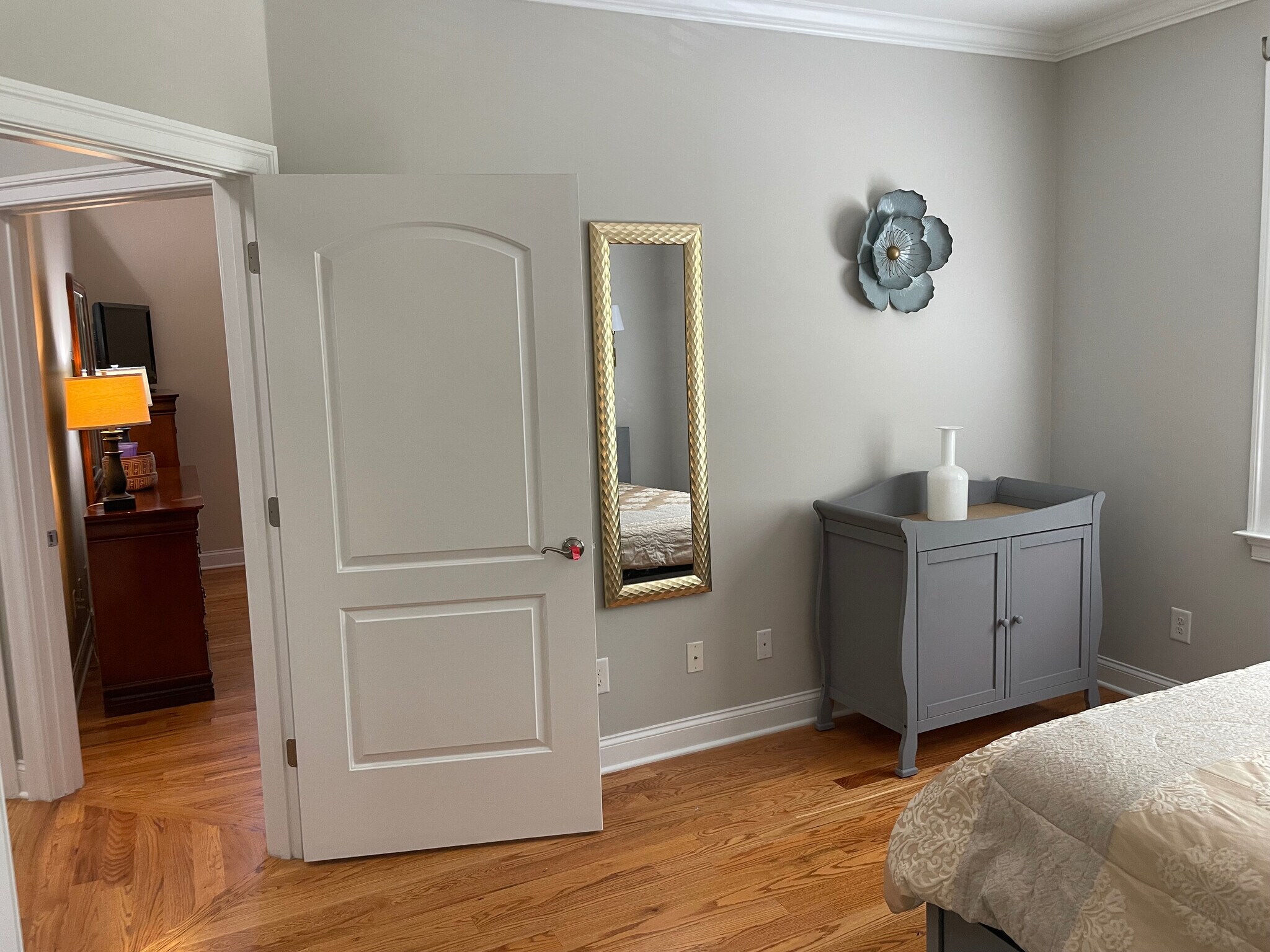 Building Photo - Room in House on Ray Rd