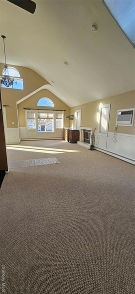 Building Photo - 558 Lincoln Blvd