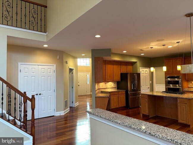 Building Photo - 3215 Spring Rain Ct