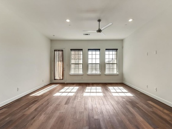 Building Photo - 5015 Meridian-1318