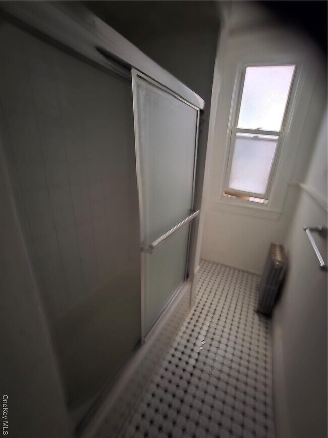 Building Photo - 67 Radford St