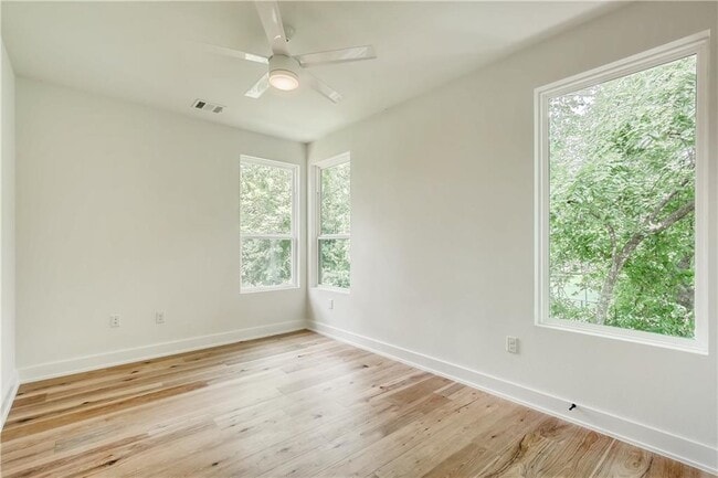Building Photo - 1108 Walton Ln
