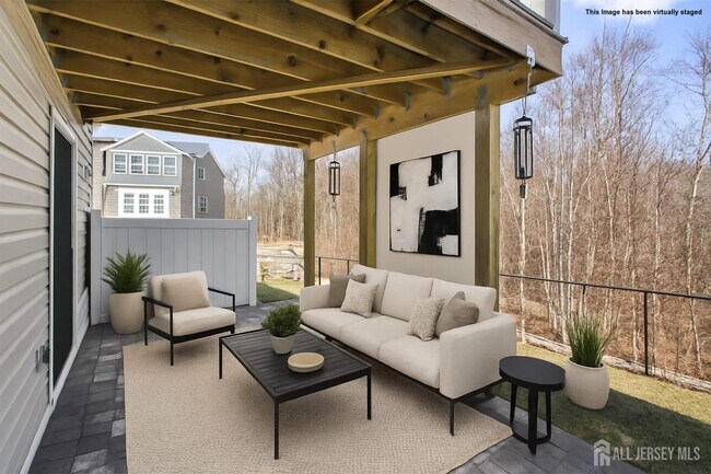 Building Photo - 1901 Swales Ct