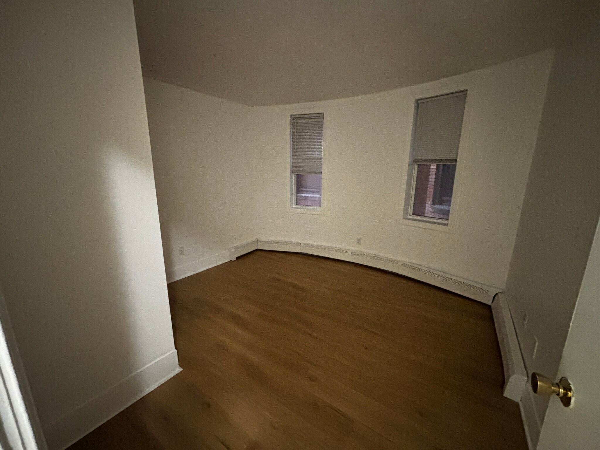 Building Photo - 672 Washington St