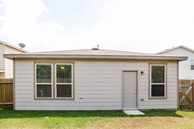 Building Photo - 10339 Dawson Hill Lane