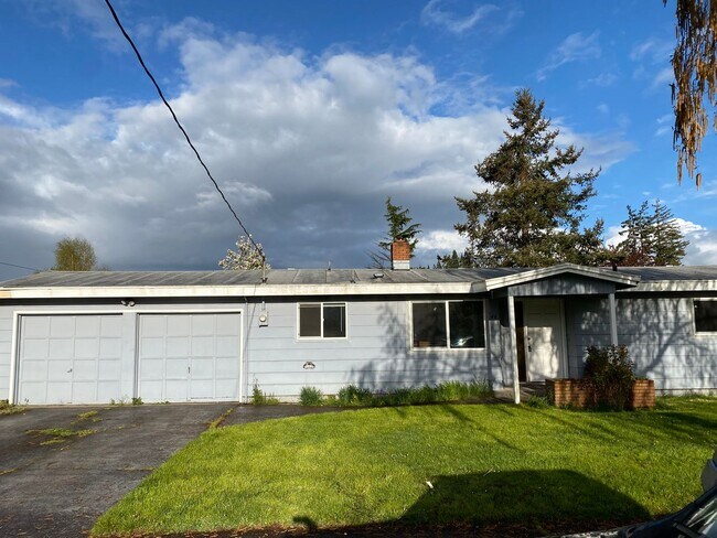 Building Photo - Modern 3 Bedroom Home near Auburn Elementa...