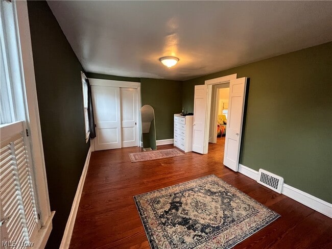 Building Photo - 15 South St