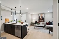 Building Photo - 6604 Ridge Ave