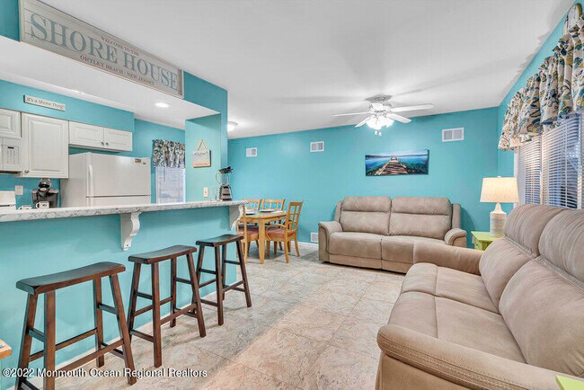 Building Photo - 1709 NJ-35