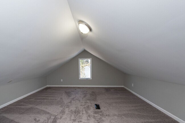 Building Photo - 4715 Green Glen Ln