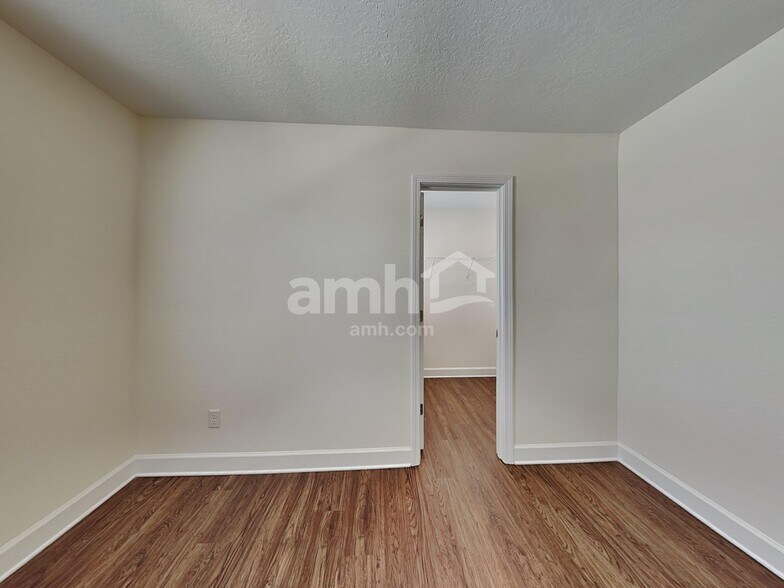 Building Photo - 2852 Calebs Cove Way