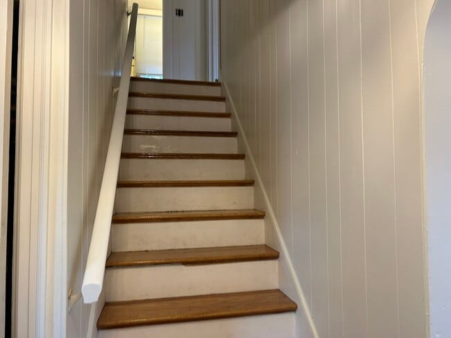 Building Photo - 7 Ponkapoag Way