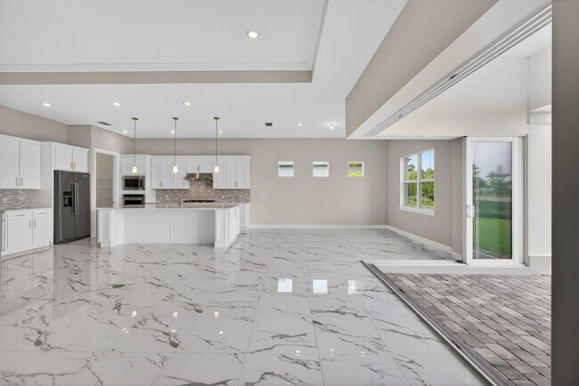 Building Photo - 10904 Stellar Cir