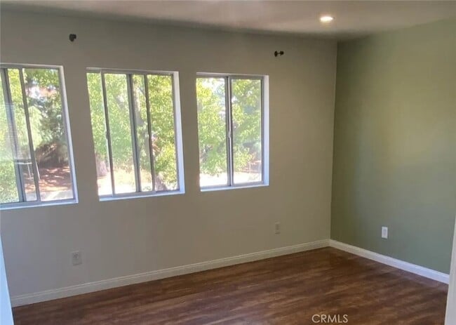 Building Photo - 4637 Corliss St