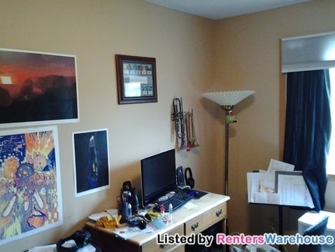 Building Photo - 15644 Garrett Dr