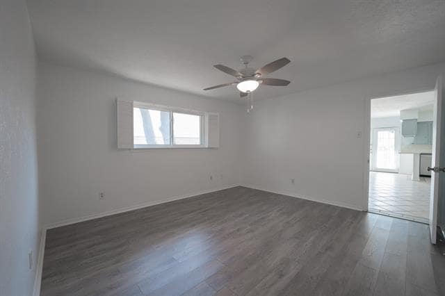 Building Photo - 6140 Rincon Way