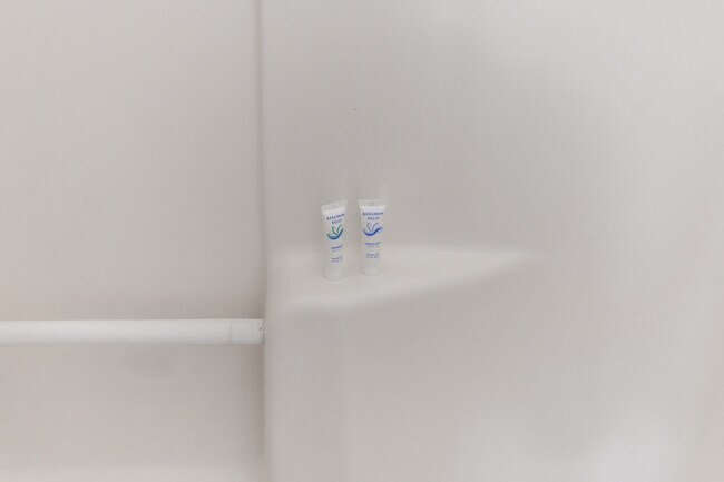 Building Photo - 276 Broad St