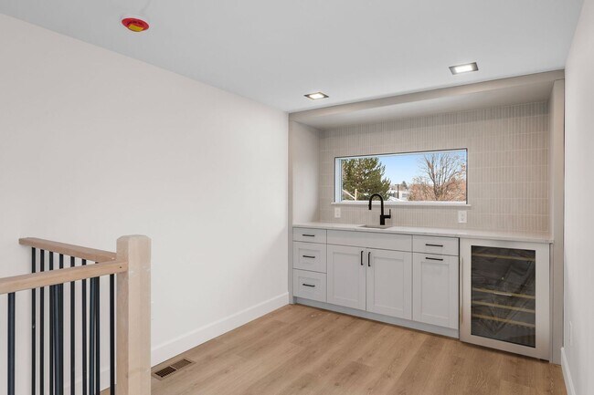 Building Photo - Luxury Cherry Creek Home Available Now! | ...