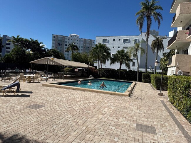 Building Photo - 201 180th Dr