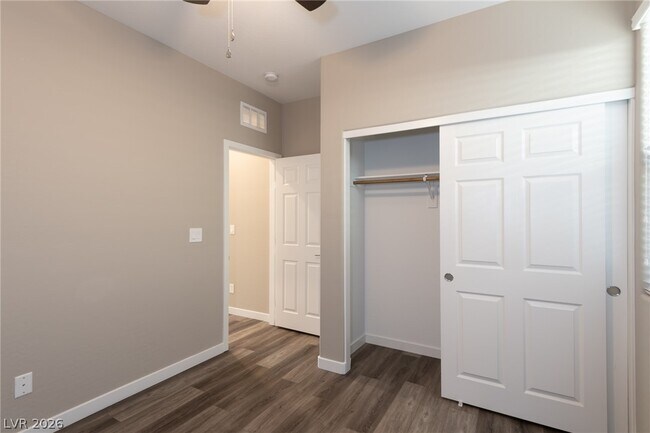 Building Photo - 747 Foreign Reef Wy