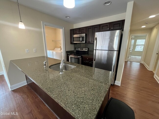 Building Photo - 74 Weibel Ave