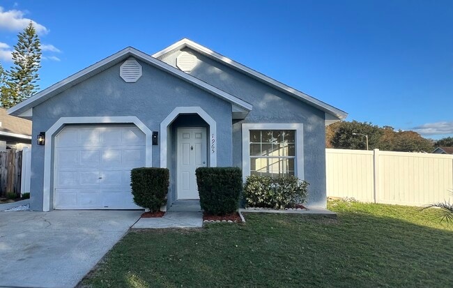 Primary Photo - 1965 Teaberry Ct