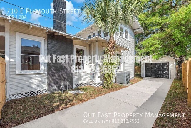 Building Photo - 710 E Plymouth St