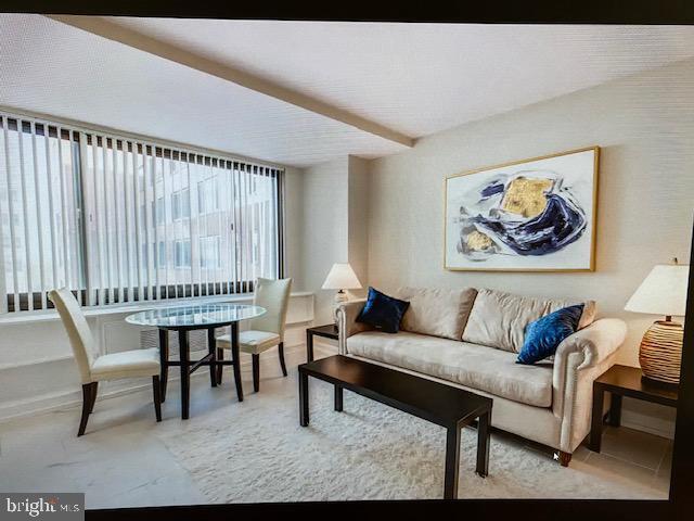 Building Photo - 1021 Arlington Blvd