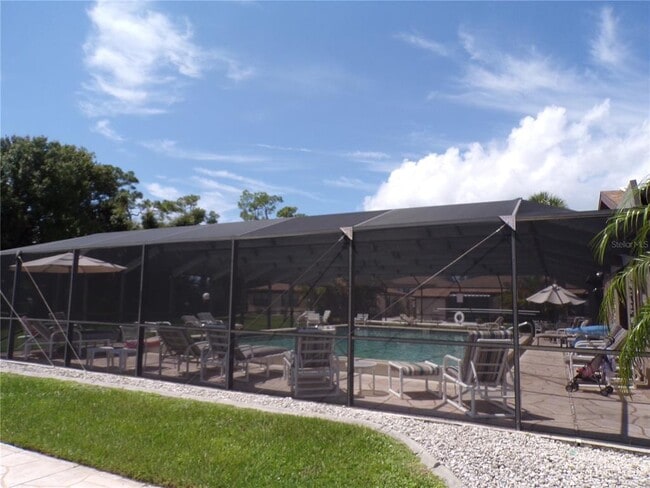 Building Photo - 4022 Beaver Ln