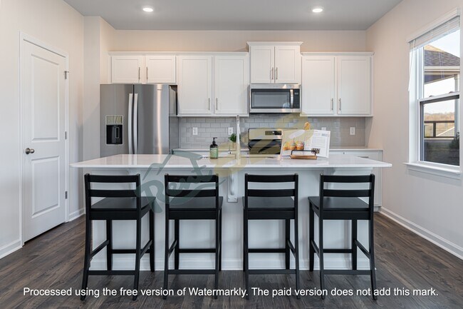 Building Photo - 96 Farmwood Ln