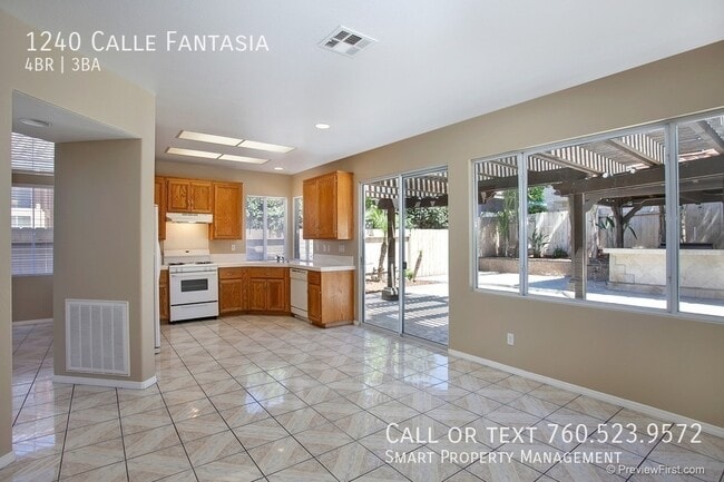Building Photo - 1240 Calle Fantasia