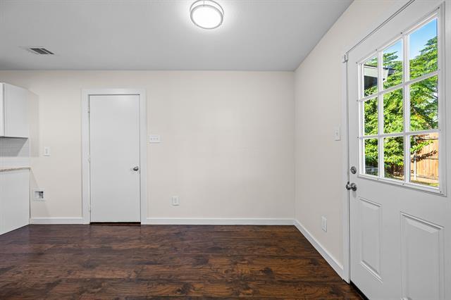 Building Photo - 11355 Quail Run St