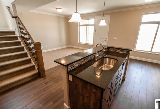 Building Photo - Italian Villages | 3-Bedroom Villa La Vigne (Unfinished Basement)