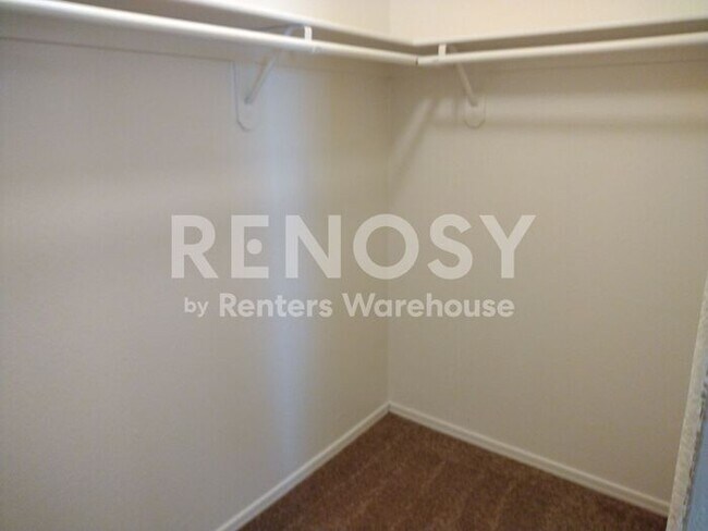 Building Photo - Self-Tour with Rently! Beautiful 3BR + Den Home in Parkwood Ranch!