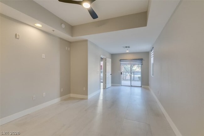 Building Photo - 63 E Agate Ave