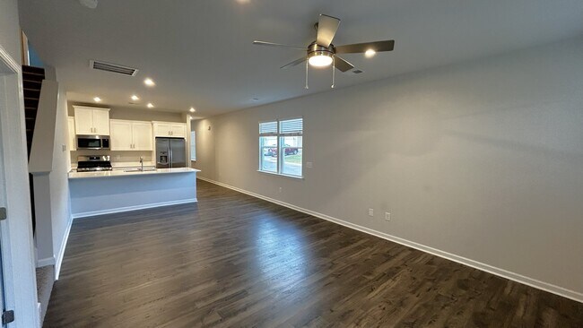 Building Photo - 210 Timber Fls Dr