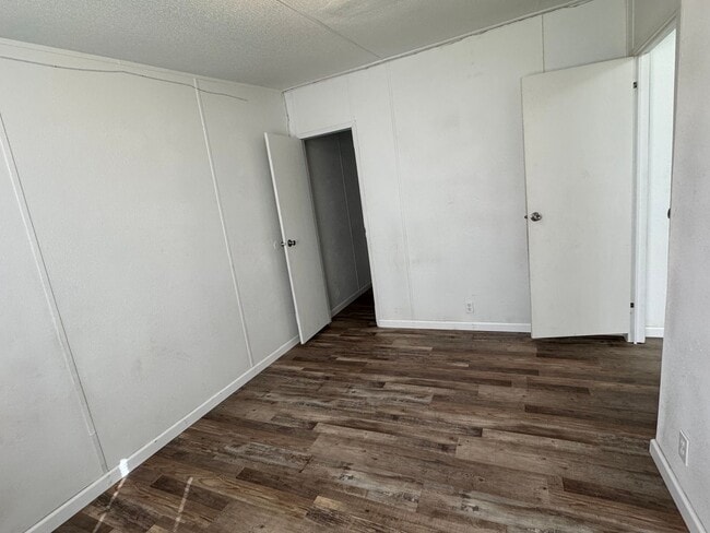 Building Photo - 3 Bedroom, 2 Bath home in Branford