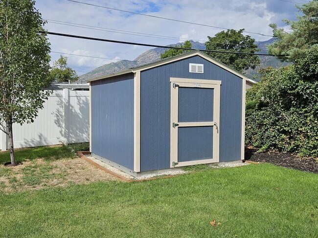 Building Photo - 2809 Banbury Rd