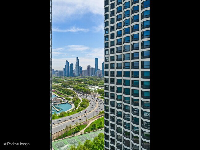 Building Photo - 195 N Harbor Dr