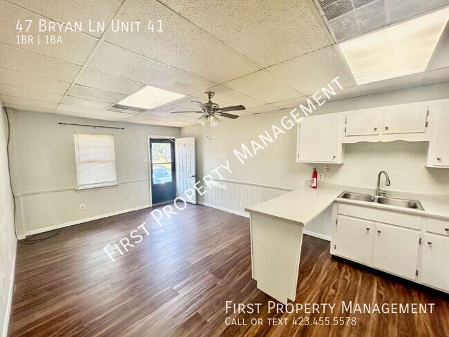 Building Photo - 47 Bryan Ln