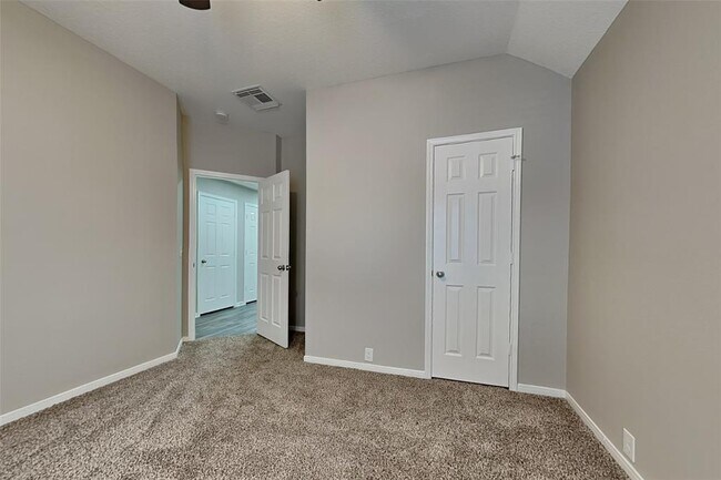 Building Photo - 3207 Nickwill Way