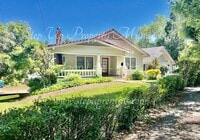 Building Photo - Beautiful 1920's 3 Bed 1 Bath Home Within ...