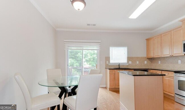 Building Photo - 1509 Liberty Pkwy NW